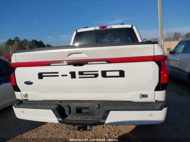 1FTVW1EV4NWG04301 Ford F-150 Lightning Lariat