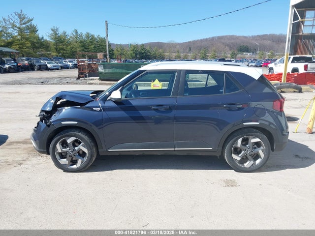 KMHRC8A37NU184600 Hyundai Venue Limited