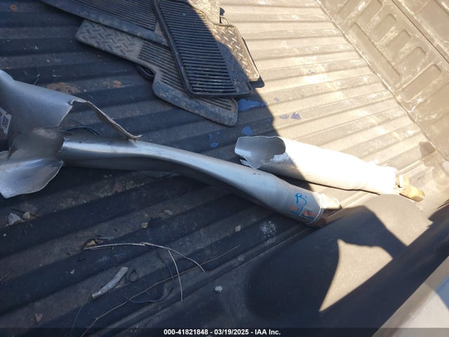 1GCVKREC5FZ325903 Chevrolet Silverado 1500 1lt