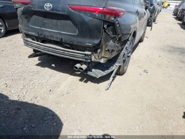 5TDLZRAH0MS066126 Toyota Highlander Xse
