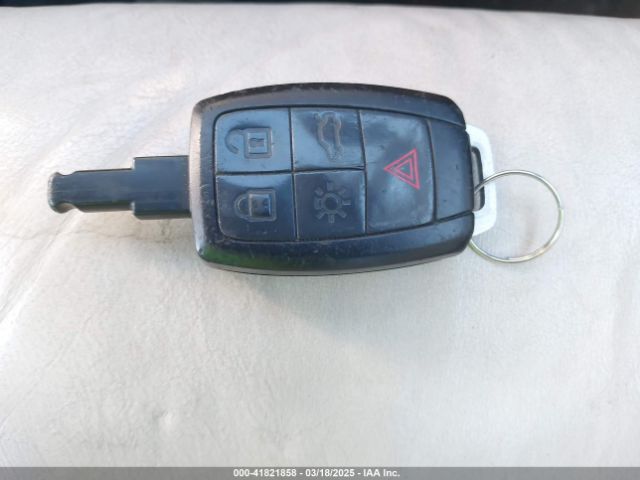 2012 VOLVO C70 YV1672MC9CJ127862 Photo 10
