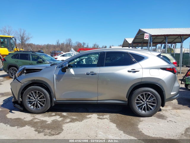 2T2AGCEZ6SC070955 Lexus NX 350
