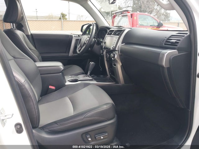 JTEFU5JR2N5263847 Toyota 4runner Sr5 Premium