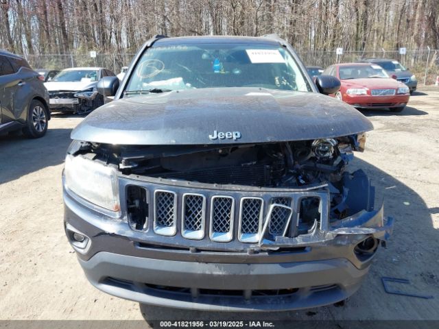 1C4NJDCB5ED700913 Jeep Compass Limited