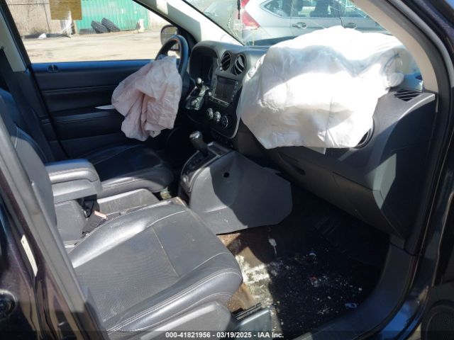 1C4NJDCB5ED700913 Jeep Compass Limited