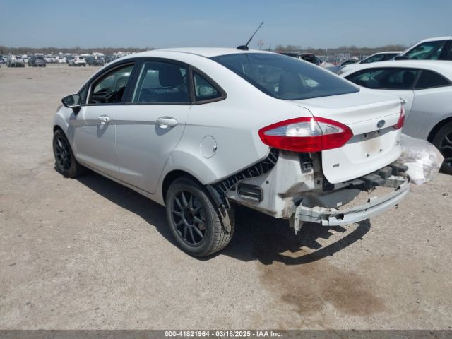 3FADP4BJ7GM175966 Ford FIESTA SE