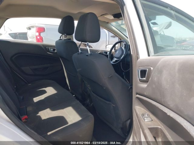3FADP4BJ7GM175966 Ford FIESTA SE