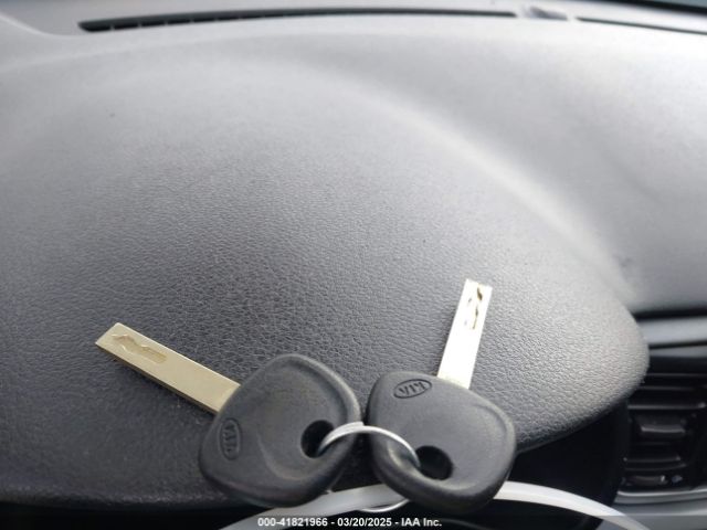 3KPA24AD6LE346606 KIA RIO LX