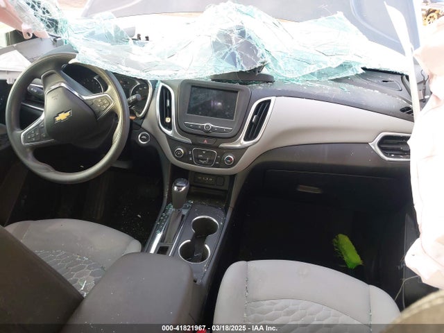 2GNAXUEV3K6129735 Chevrolet EQUINOX LT