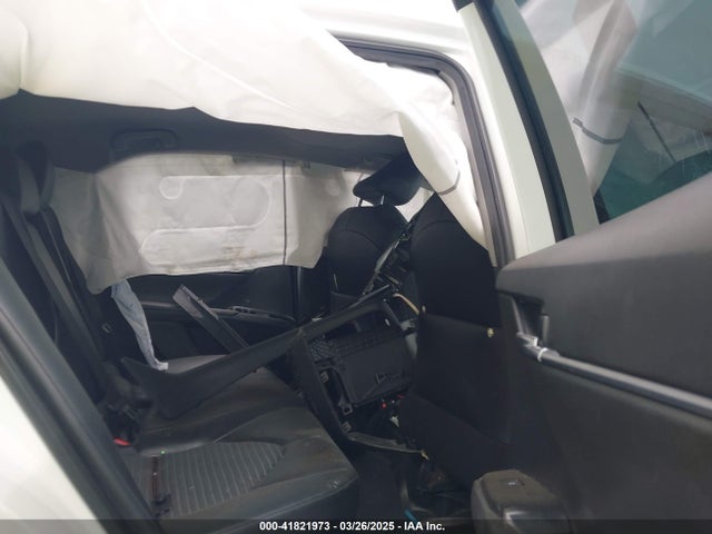 4T1G11AKXLU382337 Toyota CAMRY SE