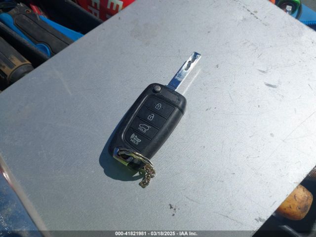 2019 HYUNDAI VELOSTER KMHTG6AF9KU003775 Photo 10