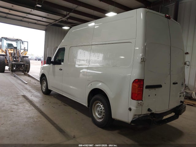 1N6BF0LX9FN800885 Nissan 2015