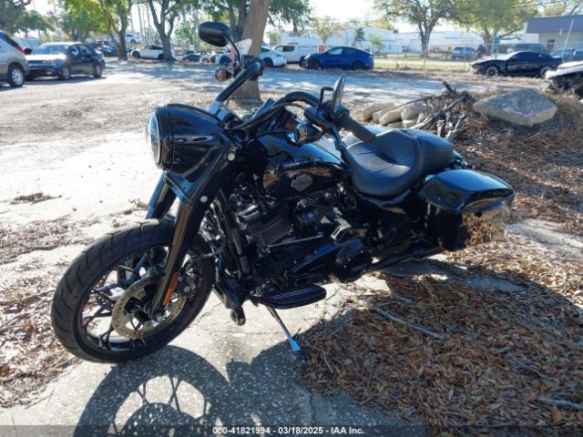 2024 HARLEY-DAVIDSON FLHRXS 1HD1KVP14RB658432 Photo 1