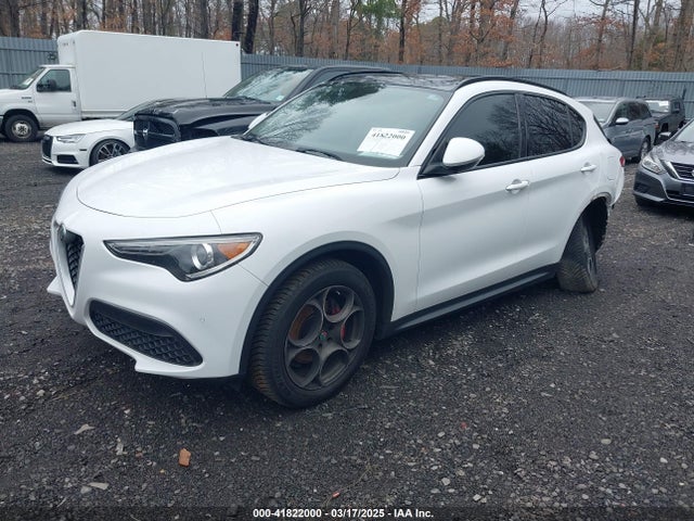 ZASFAKPN8J7B82406 Alfa Romeo Stelvio Sport Awd