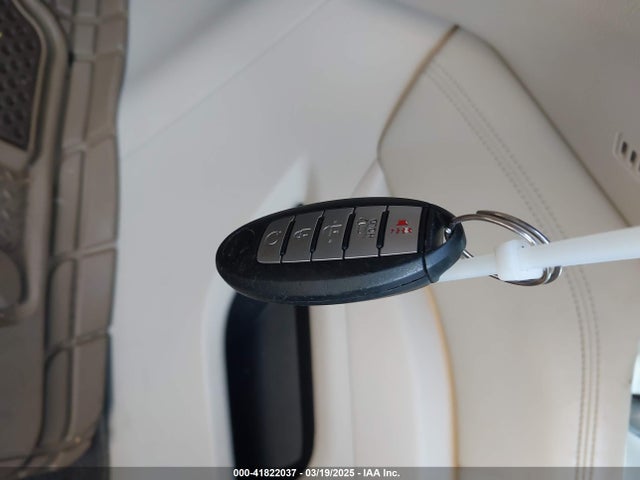 5N1AZ2MG4FN228121 Nissan MURANO SL