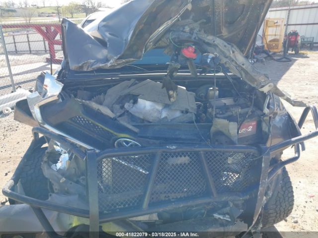 5TFLU4ENXFX139145 Toyota Tacoma Base V6