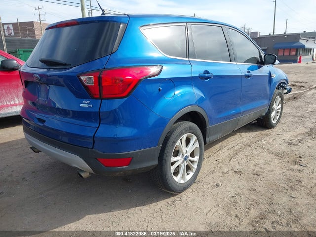 1FMCU9GD1KUA98591 Ford ESCAPE SE