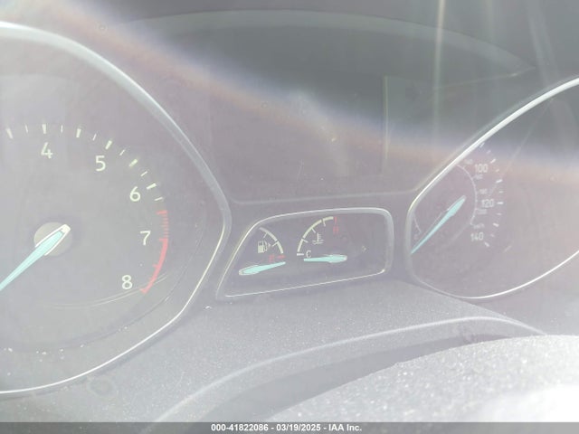1FMCU9GD1KUA98591 Ford ESCAPE SE
