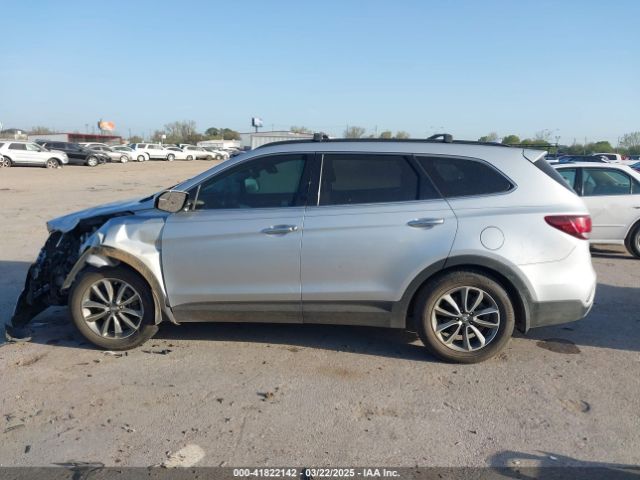 KM8SM4HF9HU255646 Hyundai Santa Fe Se