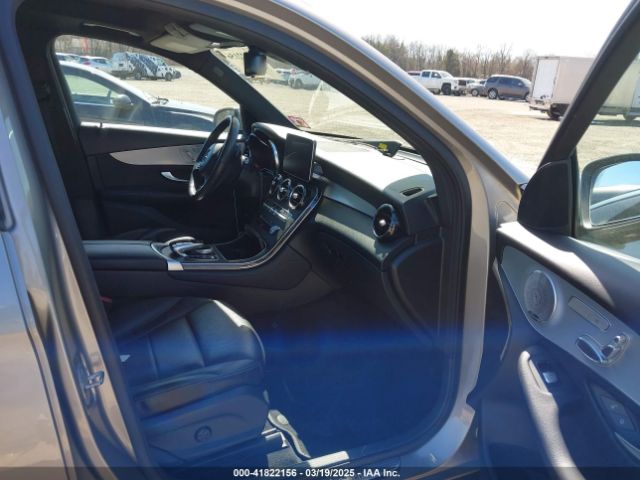 WDC0G4KB1KV128569 Mercedes-Benz Glc 300 4matic