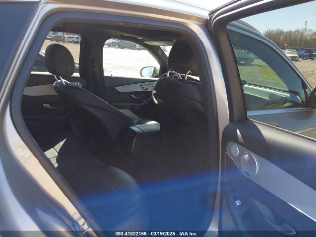WDC0G4KB1KV128569 Mercedes-Benz Glc 300 4matic