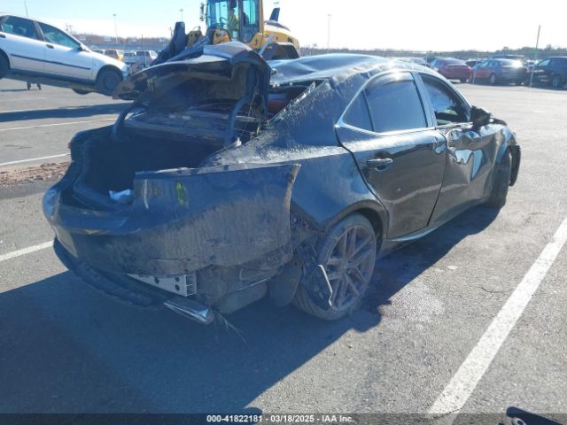 JTHG81F23L5042318 Lexus IS 300