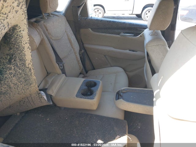 2017 CADILLAC XT5 1GYKNARS8HZ231928 Photo 7