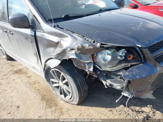 2C4RDGEG5KR565377 Dodge Grand Caravan Gt