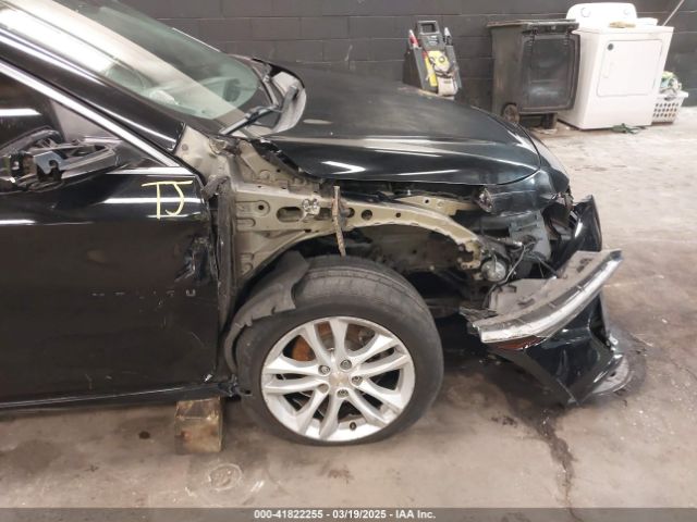 1G1ZE5ST1HF111221 Chevrolet MALIBU 1LT