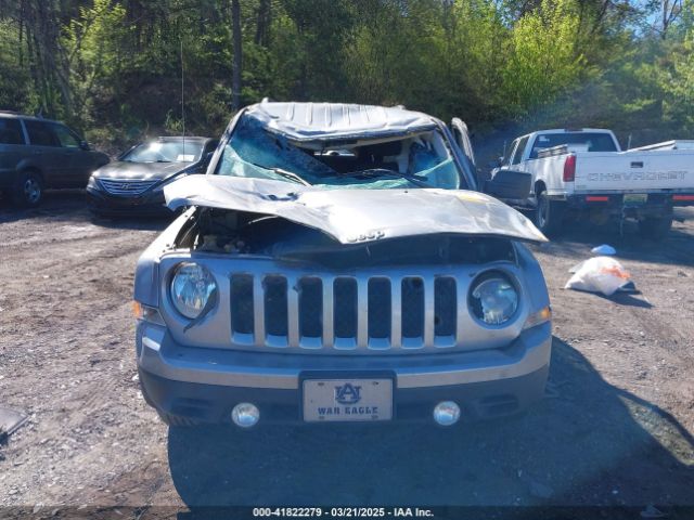 1C4NJPFA4HD148863 Jeep Patriot Latitude Fwd