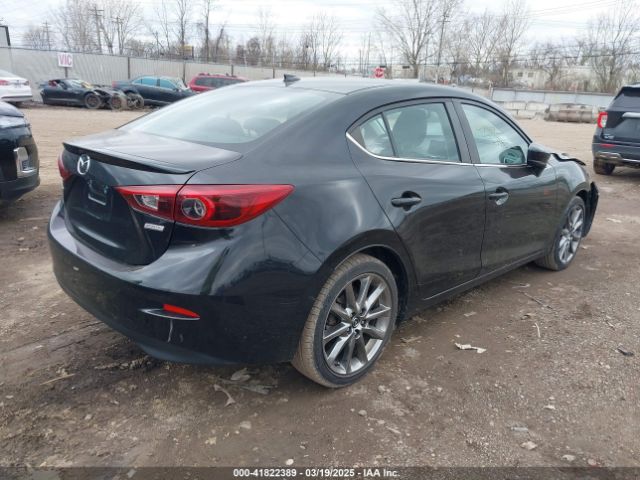 3MZBN1W32JM172589 Mazda Mazda3 Grand Touring