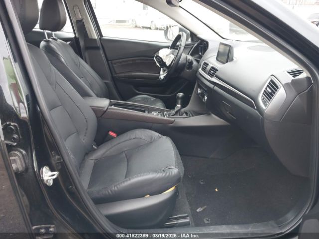 3MZBN1W32JM172589 Mazda Mazda3 Grand Touring