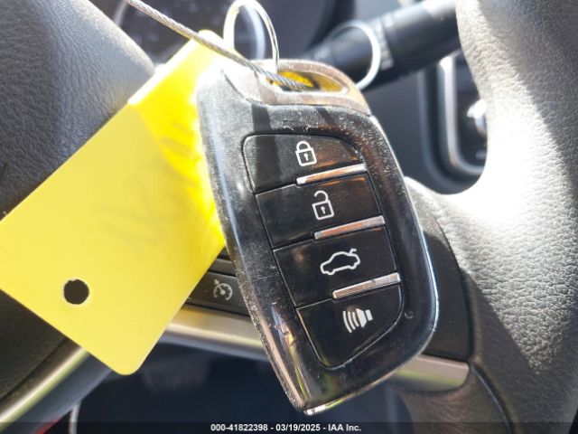 3N1CN8DV1LL911208 Nissan Versa S Xtronic Cvt