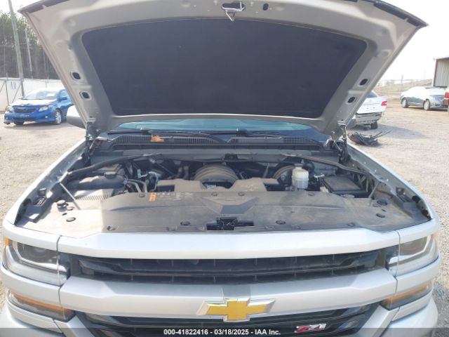 3GCUKREC5JG584055 Chevrolet Silverado 1500 2lt