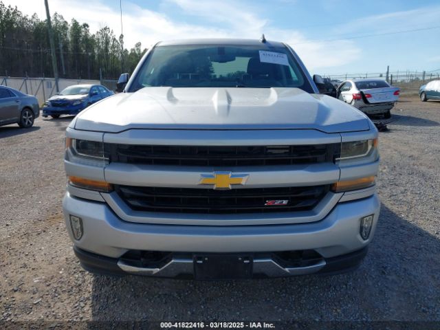 3GCUKREC5JG584055 Chevrolet Silverado 1500 2lt