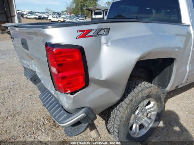 3GCUKREC5JG584055 Chevrolet Silverado 1500 2lt
