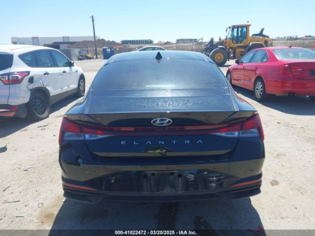 KMHLM4AG6NU224633 Hyundai ELANTRA SEL