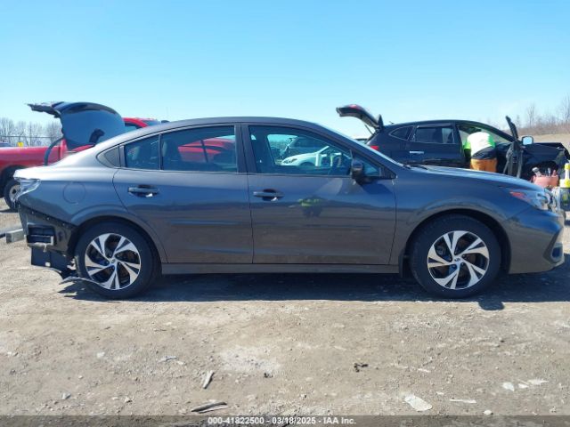 4S3BWAC69P3009589 Subaru Legacy Premium