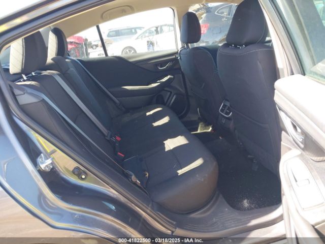 4S3BWAC69P3009589 Subaru Legacy Premium