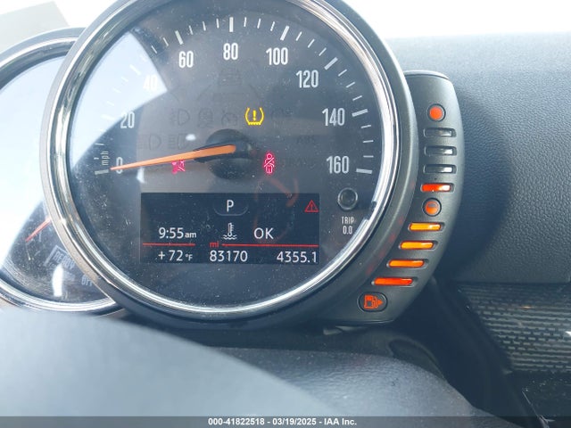 Mini Clubman Cooper 2017 WMWLN5C30H2E33285 Image 16