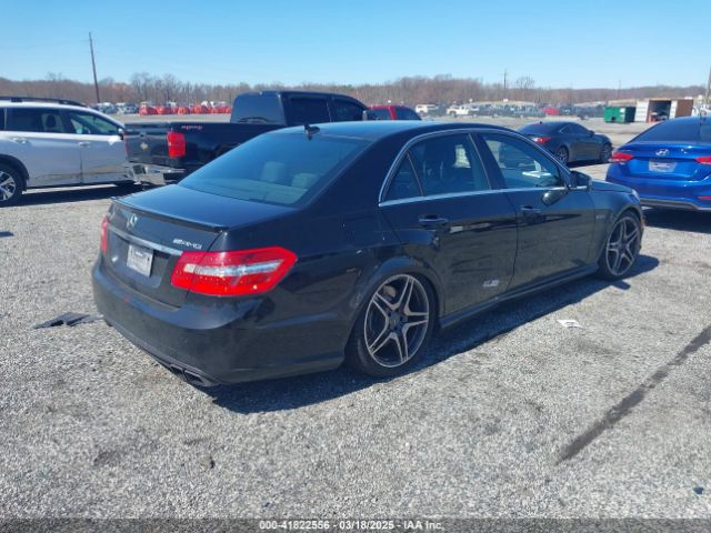 2010 MERCEDES-BENZ E 63 AMG WDDHF7HB3AA169852 Photo 3