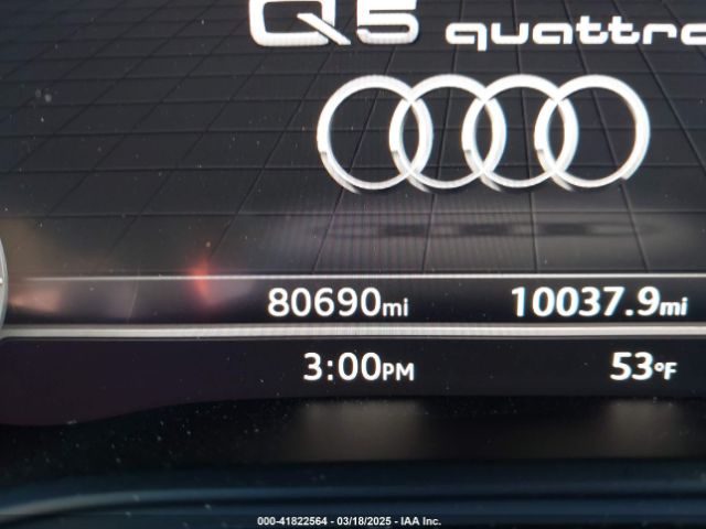 WA1CNAFY3J2078029 Audi Q5 2.0t Premium/2.0t Tech Premium