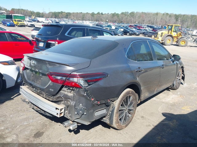 4T1T11AK6MU562091 Toyota CAMRY SE