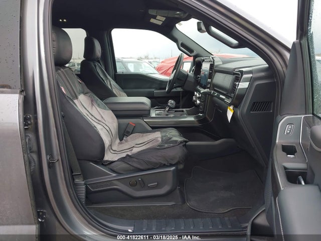 1FTEW1EP2NFA49382 Ford F-150 Xlt