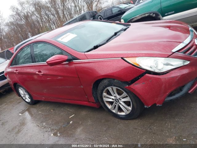 5NPEB4AC2EH869404 Hyundai SONATA GLS