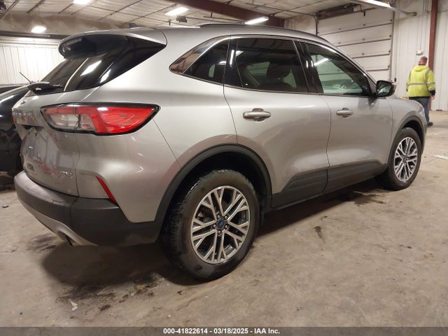 1FMCU9H67MUA48975 Ford ESCAPE SEL