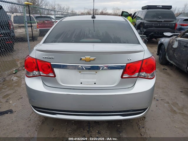 1G1PE5SB5F7113933 Chevrolet Cruze 2lt Auto