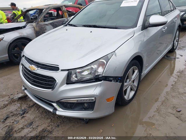1G1PE5SB5F7113933 Chevrolet Cruze 2lt Auto