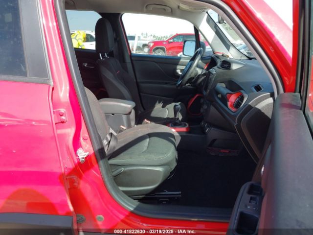 ZACCJBCB9JPH37406 Jeep Renegade Trailhawk 4x4