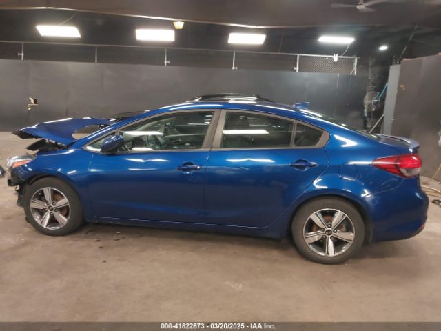 3KPFL4A71JE240123 KIA FORTE S